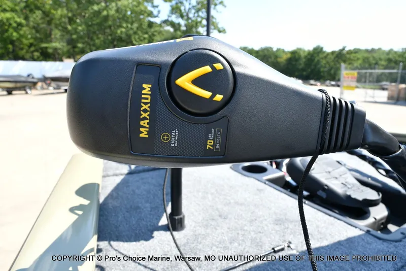 Slide: The Image of Tracker Pro Team 195 Tournament Edition 2026 - 8