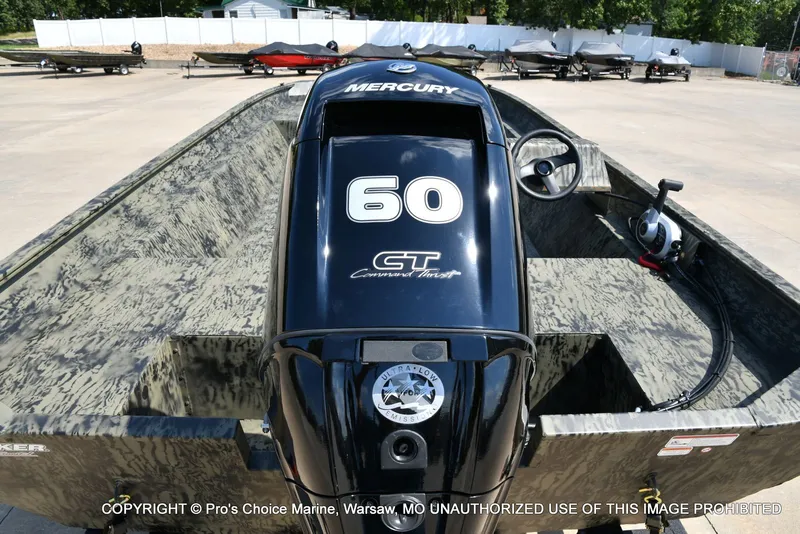 Slide: The Image of Tracker Grizzly 2072 Side Console Utility Jon w/60HP Mercury 4 Stroke 2026 - 15