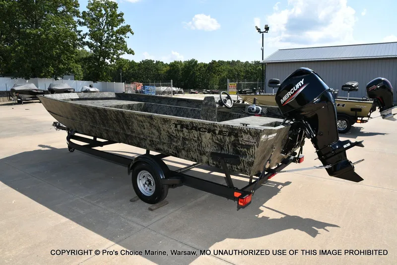 Slide: The Image of Tracker Grizzly 2072 Side Console Utility Jon w/60HP Mercury 4 Stroke 2026 - 16