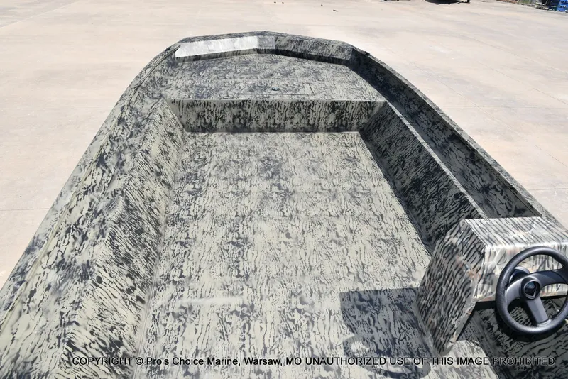 Slide: The Image of Tracker Grizzly 2072 Side Console Utility Jon w/60HP Mercury 4 Stroke 2026 - 34