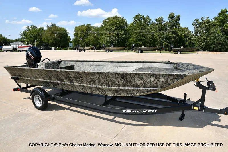 Slide: The Image of Tracker Grizzly 2072 Side Console Utility Jon w/60HP Mercury 4 Stroke 2026 - 50