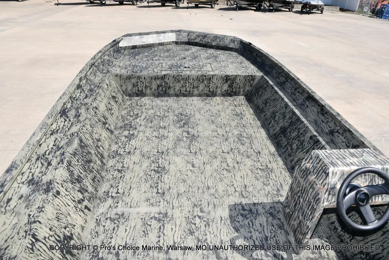 Slide: The Image of Tracker Grizzly 2072 Side Console Utility Jon w/60HP Mercury 4 Stroke 2026 - 8