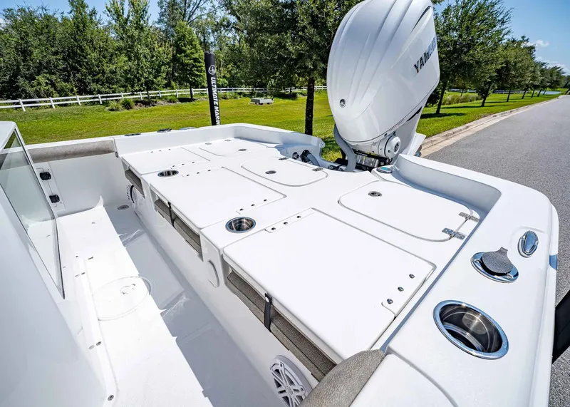 Slide: The Image of Sea Hunt BX 25 FS 2026 - 8