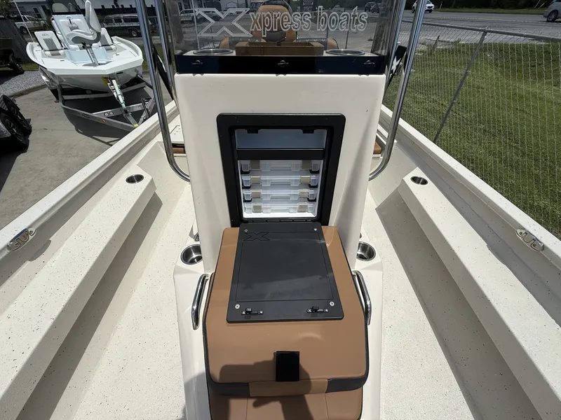 Slide: The Image of Xpress Hyper-Lift Series H22B 2026 - 3