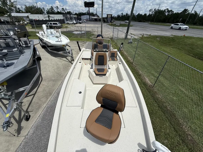 Slide: The Image of Xpress Hyper-Lift Series H22B 2026 - 4