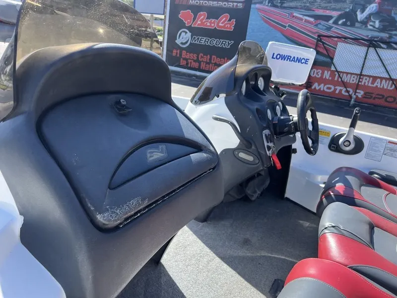 Slide: The Image of Tracker Nitro NX882 2005 - 15