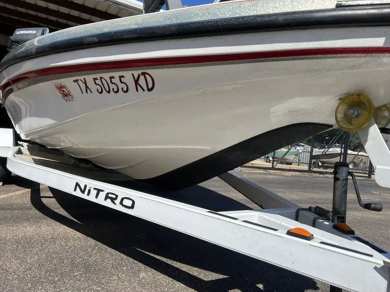 Slide: The Image of Tracker Nitro NX882 2005 - 26