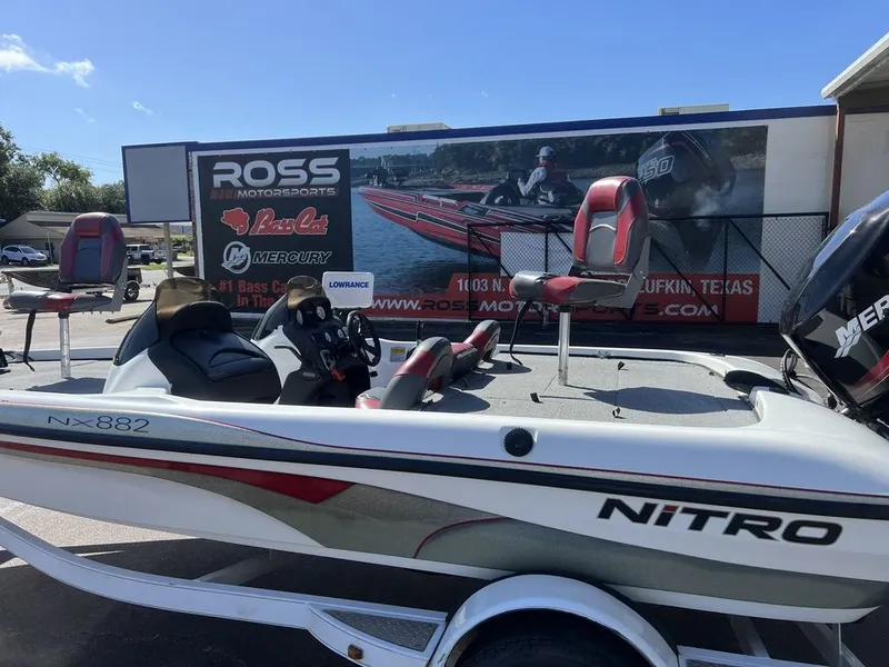 Slide: The Image of Tracker Nitro NX882 2005 - 31