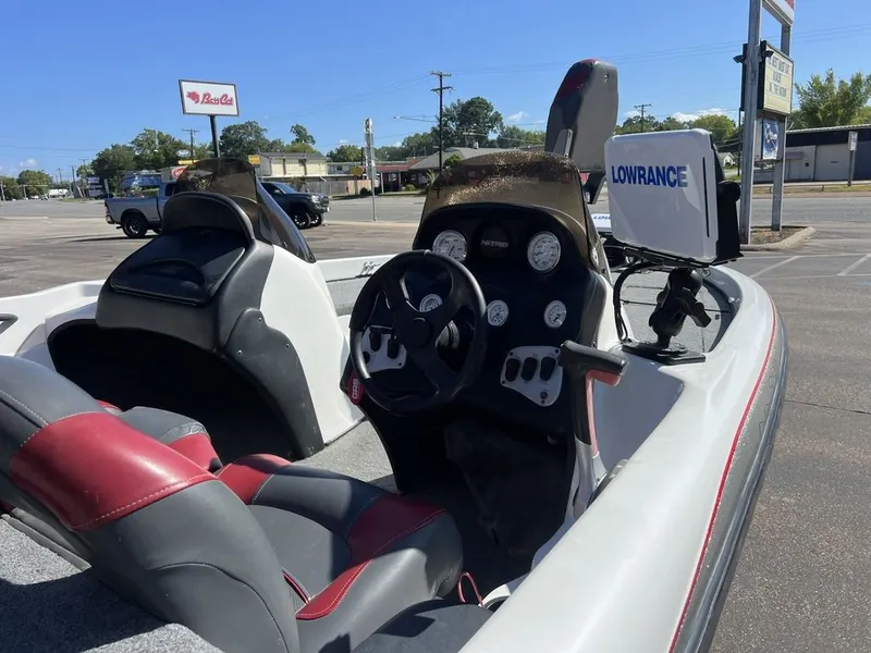 Slide: The Image of Tracker Nitro NX882 2005 - 46