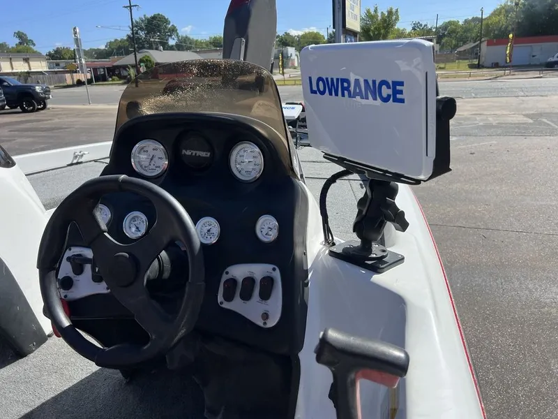 Slide: The Image of Tracker Nitro NX882 2005 - 47