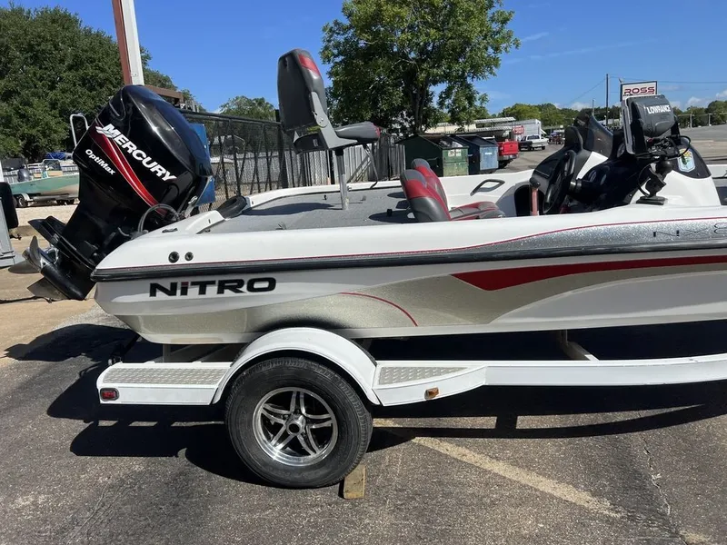 Slide: The Image of Tracker Nitro NX882 2005 - 62