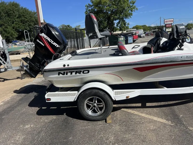 Slide: The Image of Tracker Nitro NX882 2005 - 63