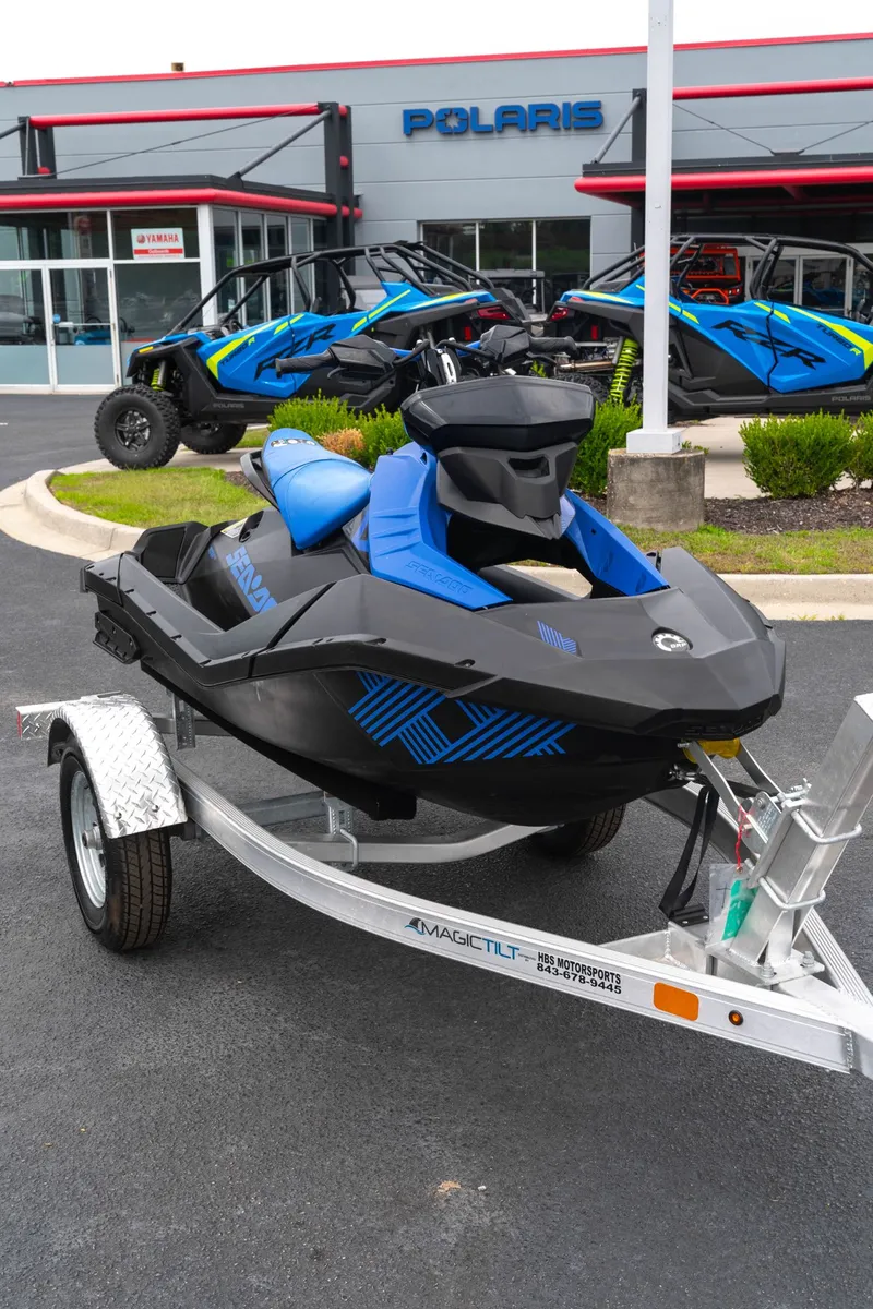 Slide: The Image of Sea-Doo PWC SPARK TRIXX 90 2023 - 8