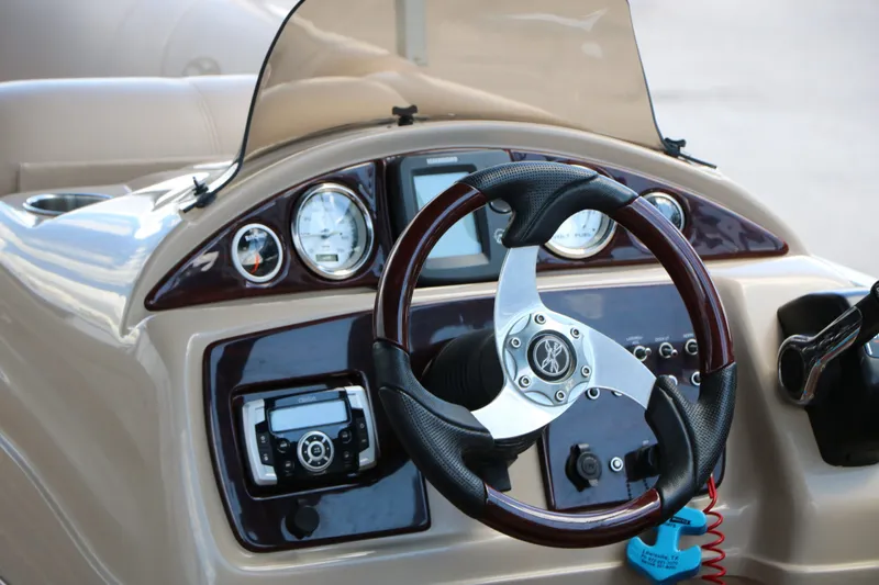 Slide: The Image of Xcursion X21C 2013 - 19