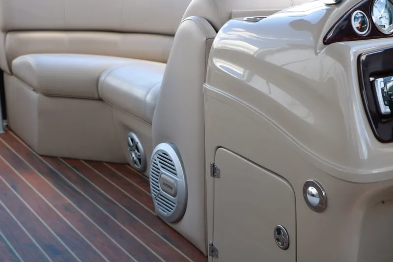 Slide: The Image of Xcursion X21C 2013 - 25