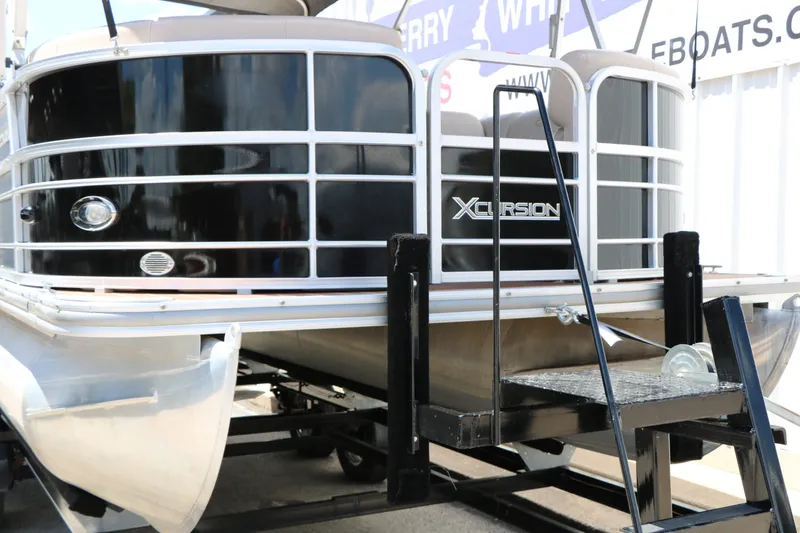 Slide: The Image of Xcursion X21C 2013 - 30