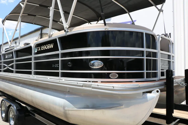 Slide: The Image of Xcursion X21C 2013 - 31