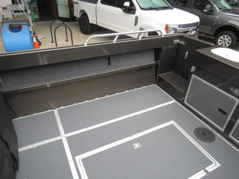 Slide: The Image of North River 23 SEAHAWK RTF 2026 - 10