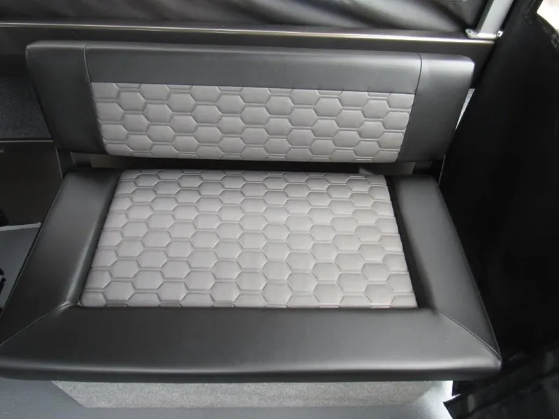 Slide: The Image of North River 23 SEAHAWK RTF 2026 - 15