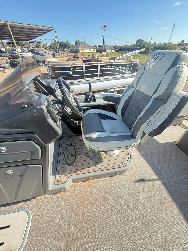 Slide: The Image of Veranda VP22VLC 2021 - 31