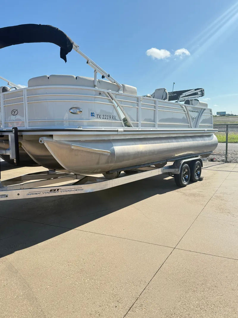 Slide: The Image of Veranda VP22VLC 2021 - 4