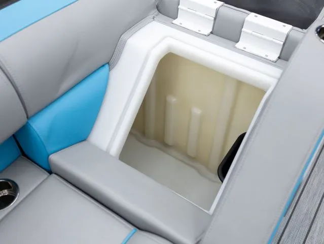 Slide: The Image of Montara SURF BOSS 25 2.0 SL 2026 - 30