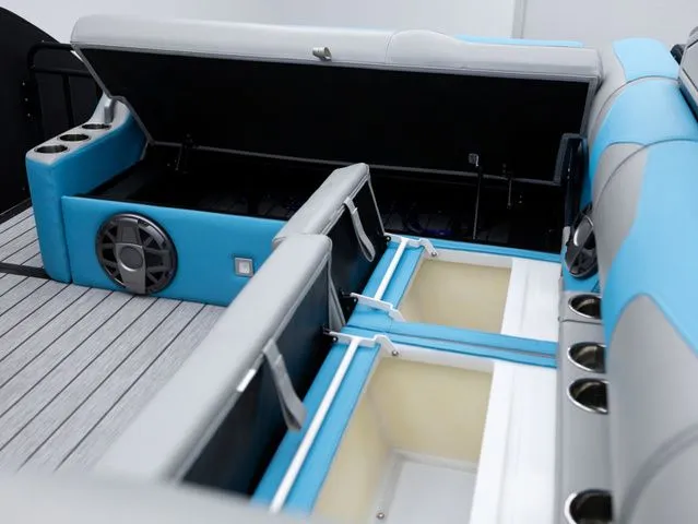 Slide: The Image of Montara SURF BOSS 25 2.0 SL 2026 - 36