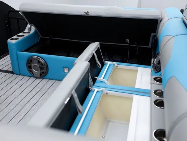 Slide: The Image of Montara SURF BOSS 25 2.0 SL 2026 - 37