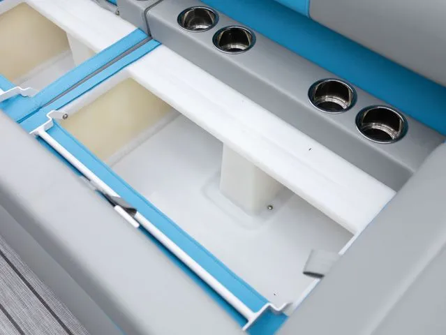 Slide: The Image of Montara SURF BOSS 25 2.0 SL 2026 - 38