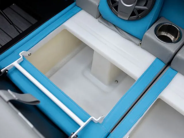 Slide: The Image of Montara SURF BOSS 25 2.0 SL 2026 - 39