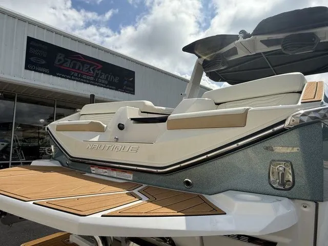 Slide: The Image of Nautique Super Air Nautique G23 2026 - 4