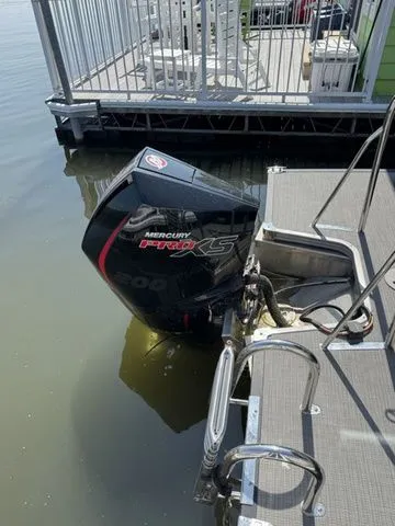 Slide: The Image of Manitou 21 Oasis RF VP II 2022 - 7