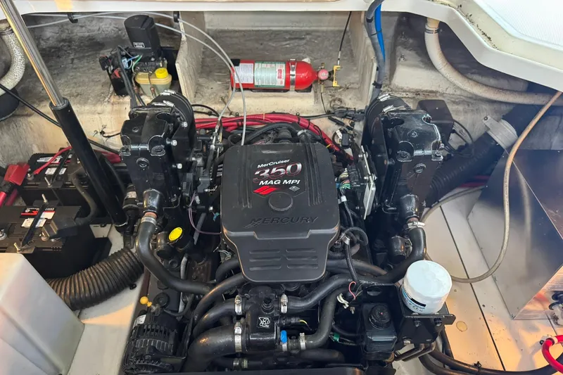 Slide: The Image of Engine compartment of a 2007 Sea Ray 260 Sundancer with MerCruiser 350 MAG MPI engine. - 32
