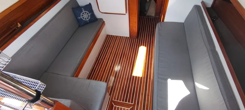 Slide: The Image of Islander 37 1967 - 19