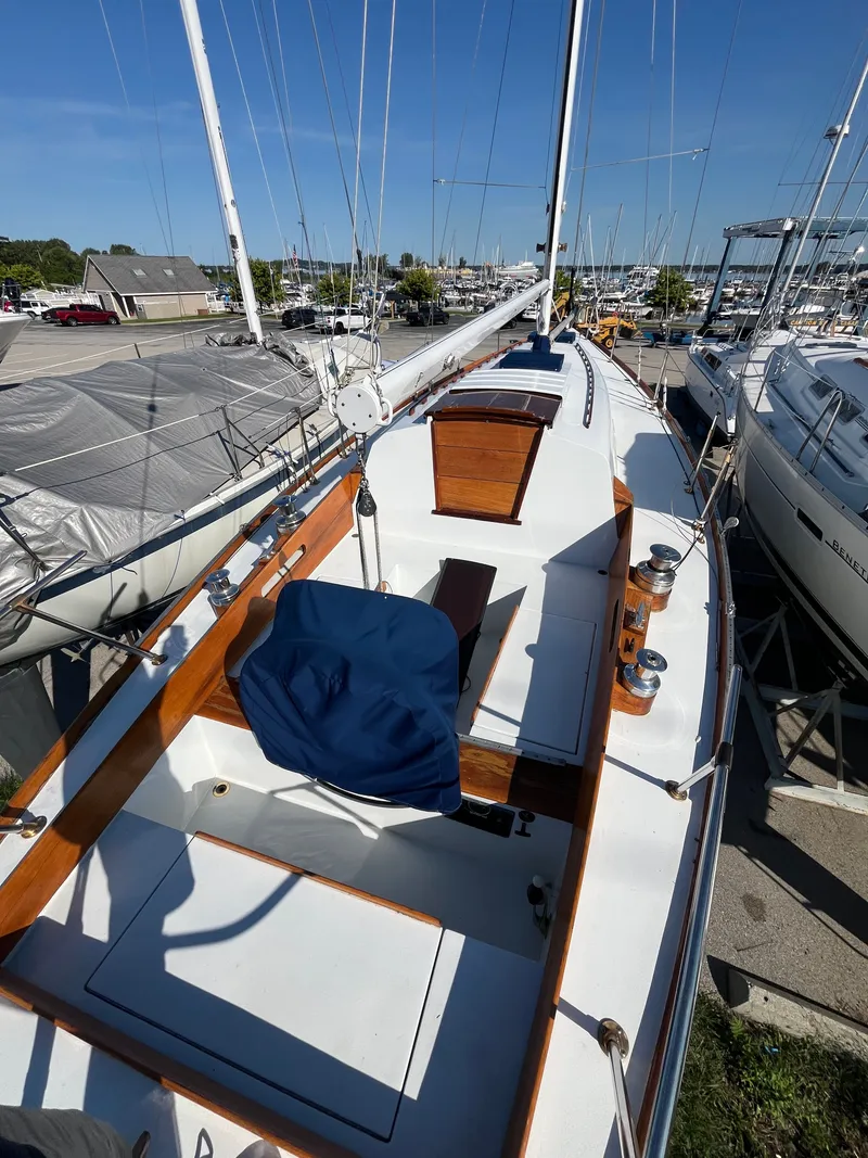 Slide: The Image of Islander 37 1967 - 32