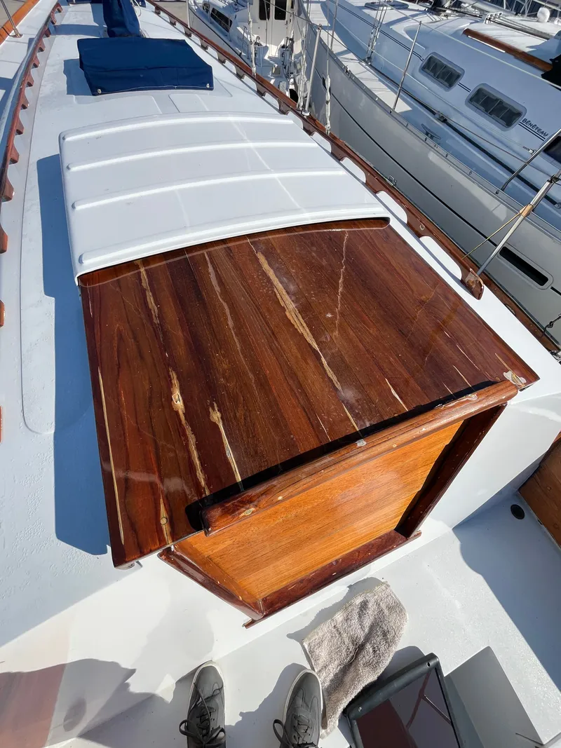 Slide: The Image of Islander 37 1967 - 40