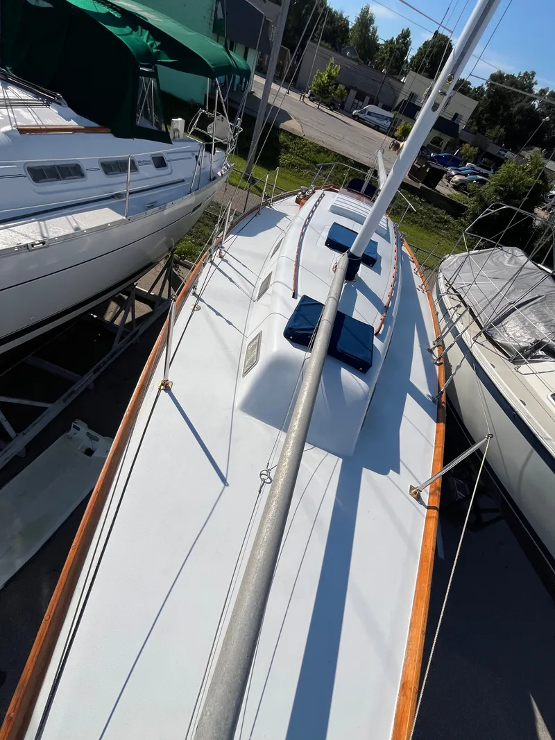 Slide: The Image of Islander 37 1967 - 42