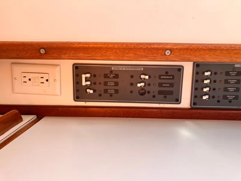 Slide: The Image of Islander 37 1967 - 47