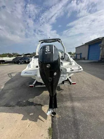 Slide: The Image of Crownline Boats Eclipse E280 XS 2026 - 18