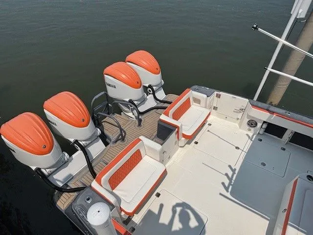 Slide: The Image of World Cat 400 CC-X 2022 - 4