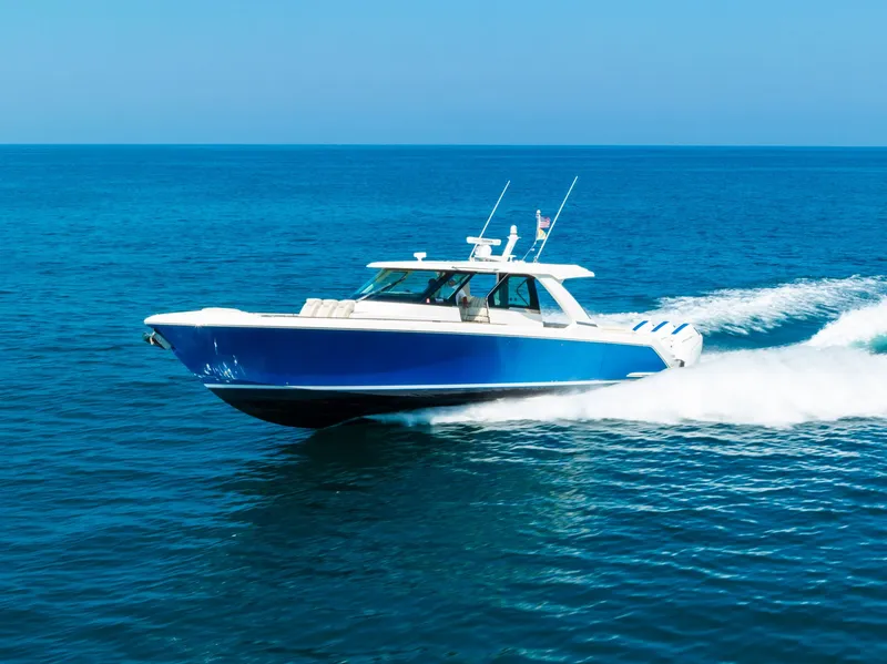 Slide: The Image of Tiara 48 LS 2022 - 16