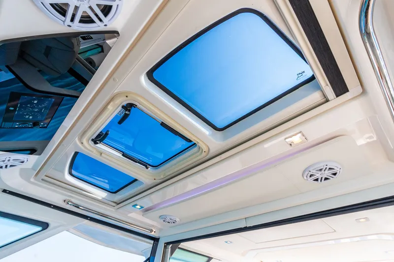 Slide: The Image of Tiara 48 LS 2022 - 24