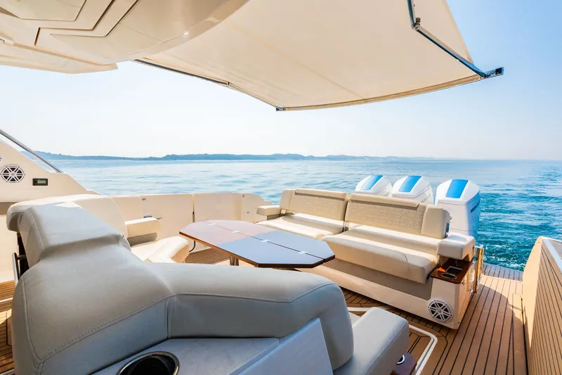 Slide: The Image of Tiara 48 LS 2022 - 72