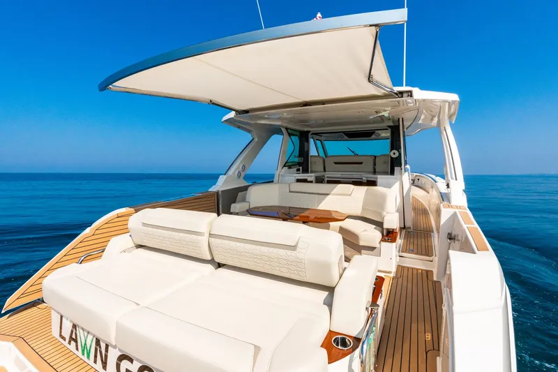 Slide: The Image of Tiara 48 LS 2022 - 76