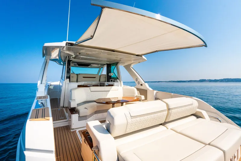 Slide: The Image of Tiara 48 LS 2022 - 79