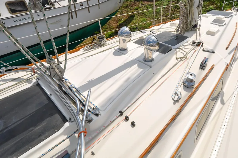 Slide: The Image of Deck of 1984 Sabre 38 MKI sailboat with rigging and winches. - 26