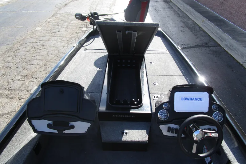 Slide: The Image of 2025 Ranger RT 198 P boat interior with Lowrance electronics and steering console. - 11