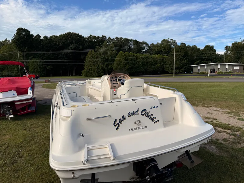 Slide: The Image of Sea Ray 240 Sundeck 1998 - 2