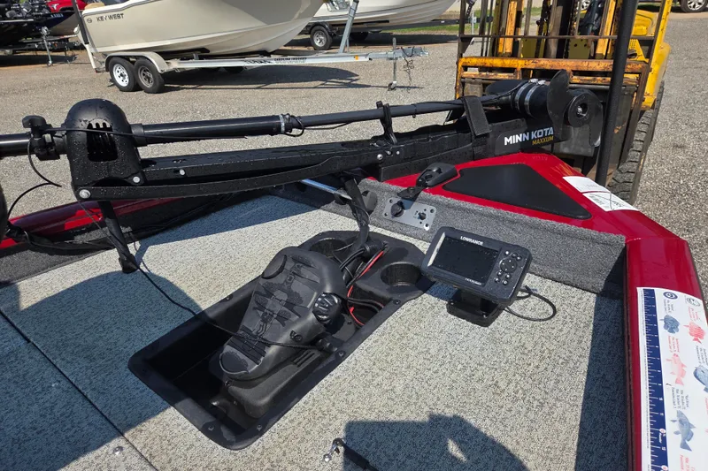 Slide: The Image of 2022 Tracker Pro Team 175 TXW boat with Minn Kota trolling motor and Lowrance fish finder. - 12