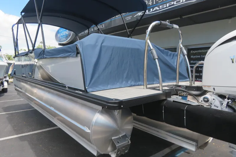 Slide: The Image of 2025 Avalon 2385 LSZ Versatile Rear Lounger luxury tri-toon boat in Sarasota, FL. - 16